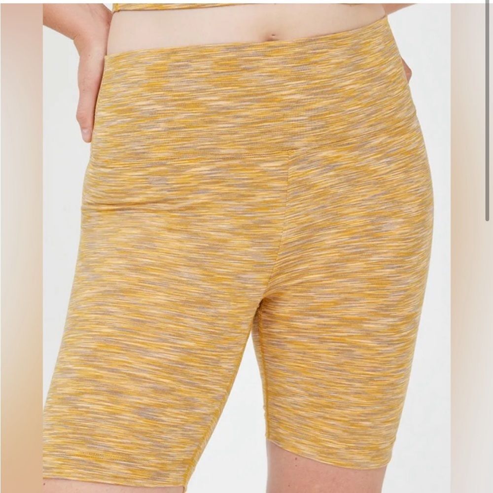 Outdoor Voices Flow 7” Short Size XS